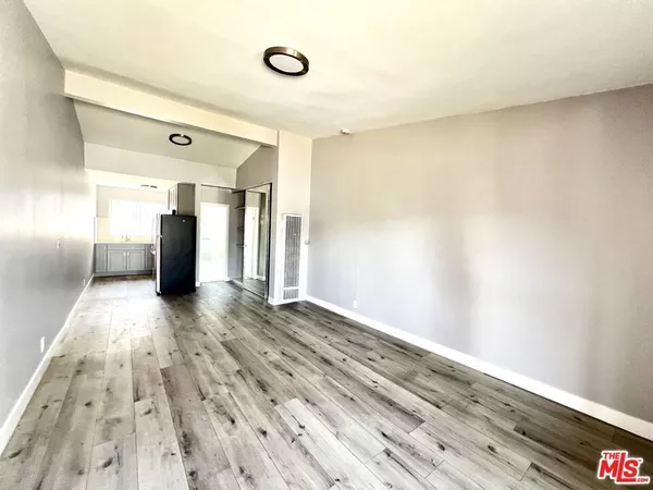 Studio Apartment for rent in Mid City - Central Los Angeles, Los Angeles