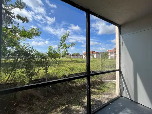 3 bedrooms apartment for rent in West Park - Broward County, Miami