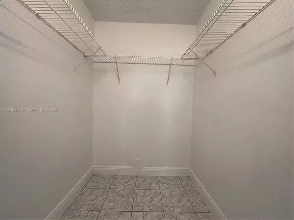 3 bedrooms apartment for rent in West Park - Broward County, Miami