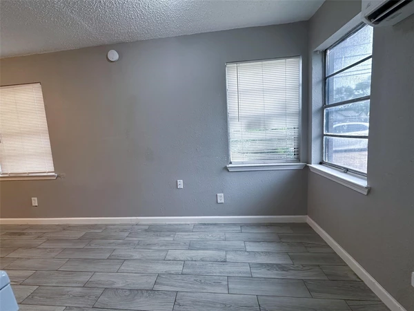 2 bedrooms apartment for rent in Trinity / Houston Gardens - Ne Houston, Houston