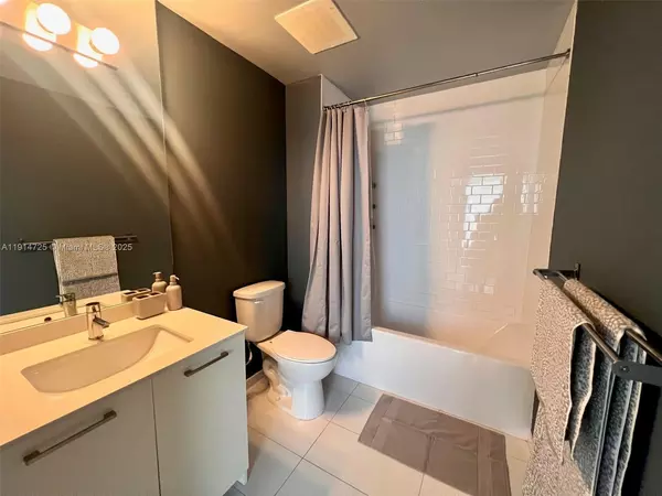 1 bedroom apartment for rent in Downtown Miami - Miami, Miami