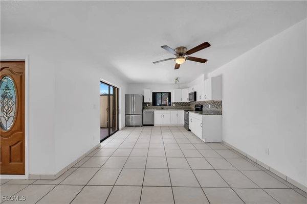 2 bedrooms apartment for rent in McGregor - Fort Myers, Fort Myers