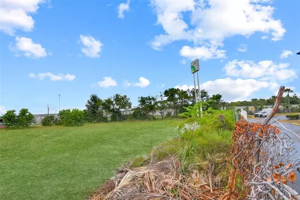 Studio Apartment for rent in Cedar Hills - Westside, Jacksonville