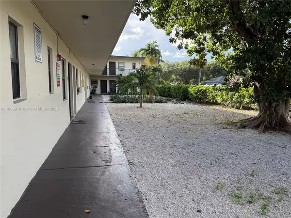 1 bedroom apartment for rent in Brownsville MIA - Miami Dade, Miami