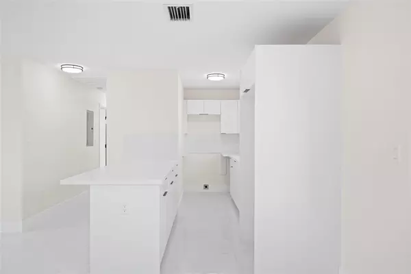 3 bedrooms apartment for rent in Brownsville MIA - Miami Dade, Miami