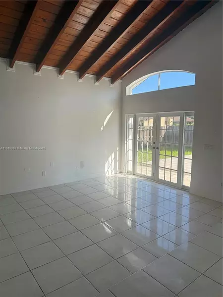 5 bedrooms apartment for rent in The Hammocks - Miami Dade, Miami
