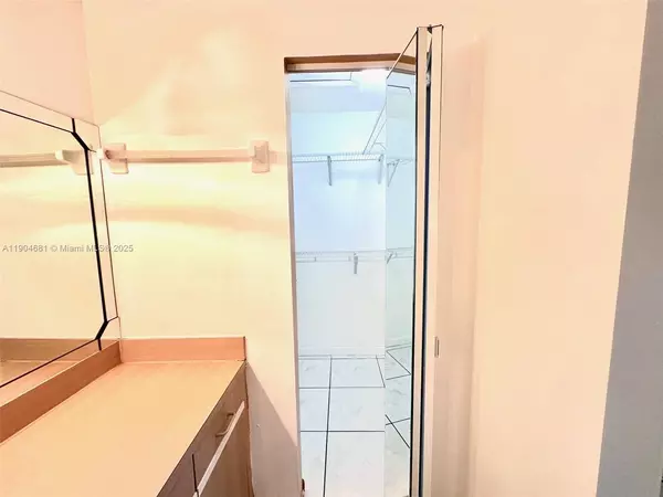 2 bedrooms apartment for rent in The Hammocks - Miami Dade, Miami