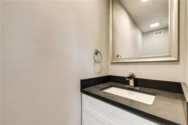4 bedrooms apartment for rent in Northwest Dallas - Nw Dallas, Dallas