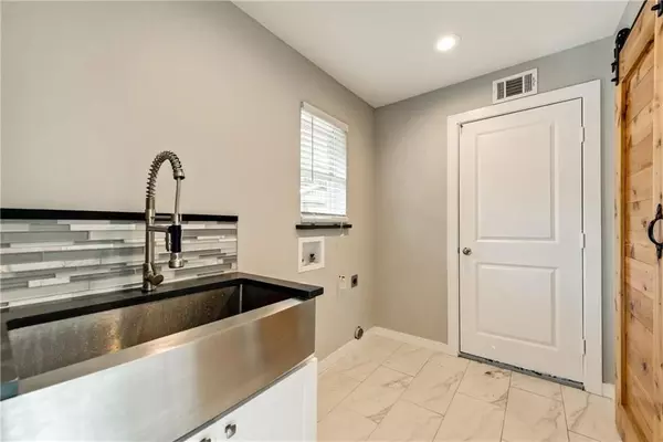 4 bedrooms apartment for rent in Northwest Dallas - Nw Dallas, Dallas
