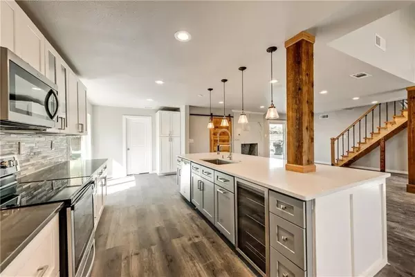 4 bedrooms apartment for rent in Northwest Dallas - Nw Dallas, Dallas