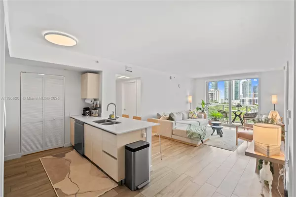 2 bedrooms apartment for rent in Beverly Terrace - Miami, Miami