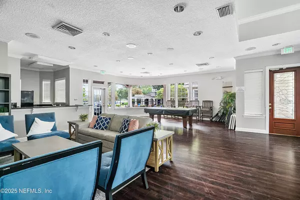 3 bedrooms apartment for rent in Tinseltown - Southside, Jacksonville