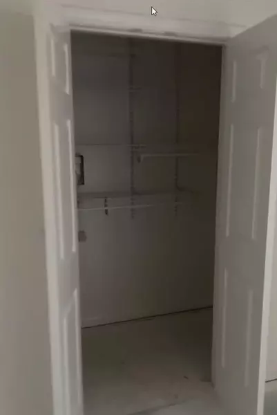 3 bedrooms apartment for rent in Bonton - Se Dallas, Dallas