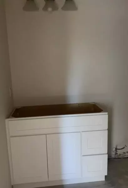 3 bedrooms apartment for rent in Bonton - Se Dallas, Dallas