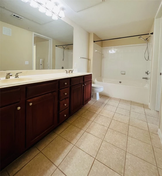 2 bedrooms apartment for rent in Braeswood Place - Inner Loop, Houston