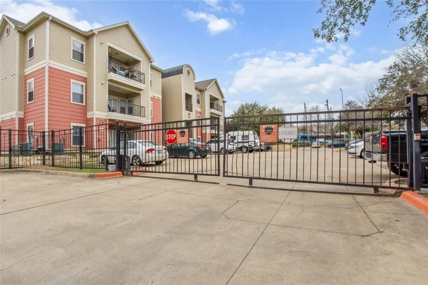 4 bedrooms apartment for rent in East Riverside Oltorf - South Central Austin, Austin