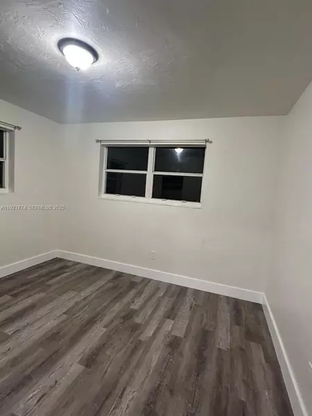 2 bedrooms apartment for rent in Brownsville MIA - Miami Dade, Miami