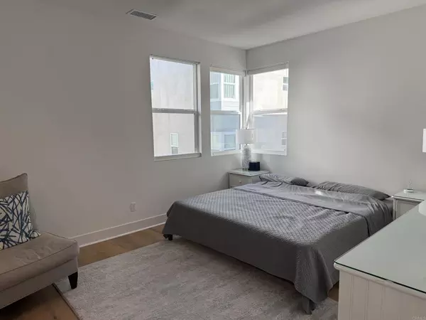 3 bedrooms apartment for rent in Sorrento Valley - North SD, San Diego