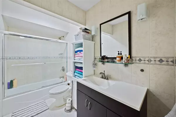 2 bedrooms apartment for rent in Kendall - Miami Dade, Miami