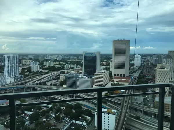 2 bedrooms apartment for rent in Downtown Miami - Miami, Miami