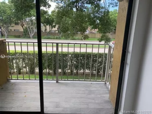 2 bedrooms apartment for rent in The Hammocks - Miami Dade, Miami