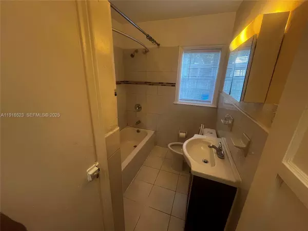 2 bedrooms apartment for rent in North Miami - Miami Dade, Miami