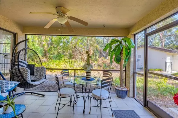 2 bedrooms apartment for rent in The Meadows - Sarasota, Sarasota