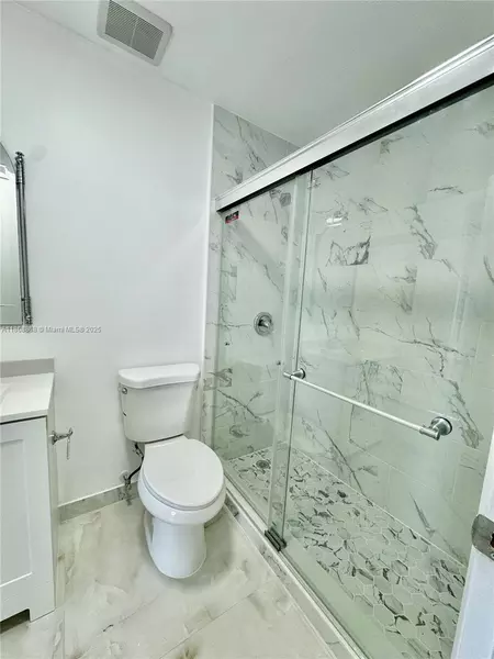 3 bedrooms apartment for rent in Westchester FL - Miami Dade, Miami