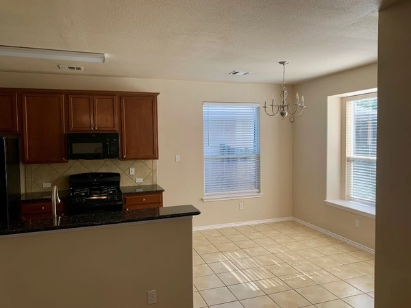 3 bedrooms apartment for rent in Garrison Park - South Austin, Austin