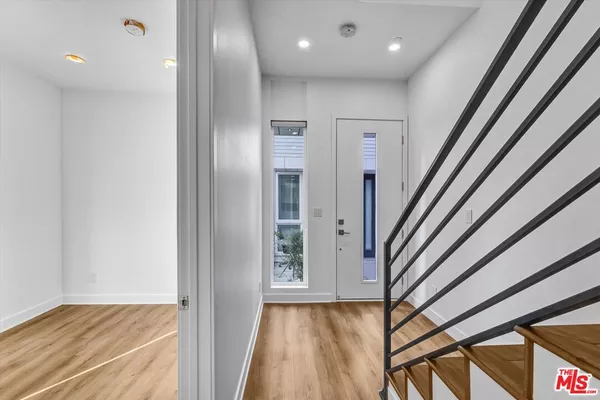 4 bedrooms apartment for rent in Mid City - Central Los Angeles, Los Angeles