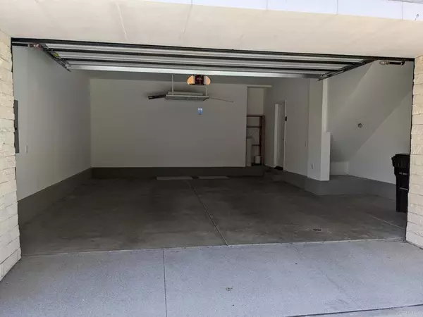 2 bedrooms apartment for rent in Serra Mesa - Inland, San Diego