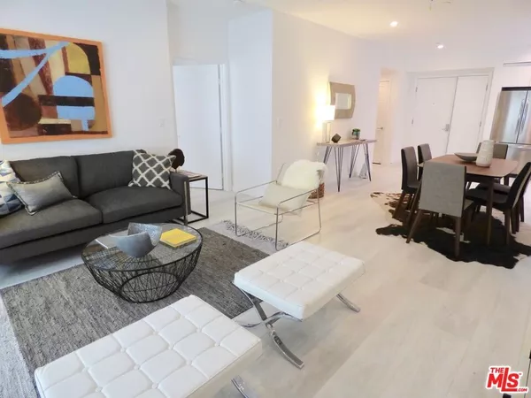 3 bedrooms apartment for rent in Sawtelle - Westside / South Bay, Los Angeles