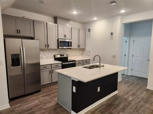 3 bedrooms apartment for rent in North Sarasota - Sarasota, Sarasota