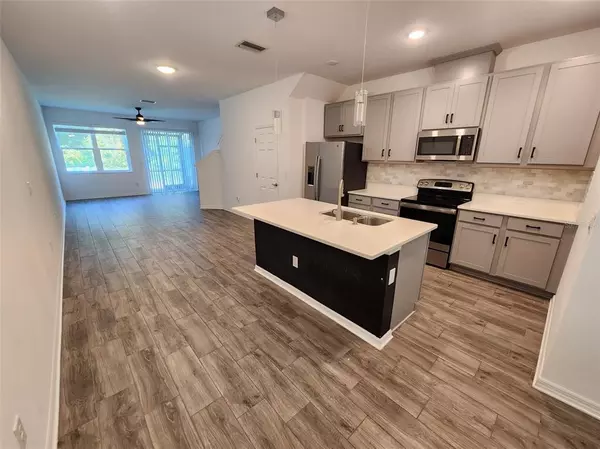 3 bedrooms apartment for rent in North Sarasota - Sarasota, Sarasota