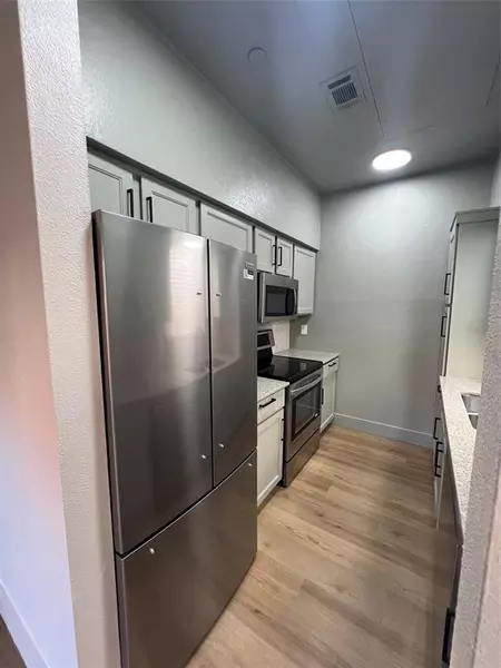 2 bedrooms apartment for rent in Uptown - Ne Dallas, Dallas