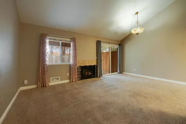 3 bedrooms apartment for rent in North Highlands - Outer SAC, Sacramento