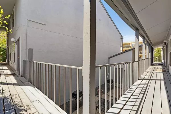 2 bedrooms apartment for rent in Oak Lawn - Ne Dallas, Dallas