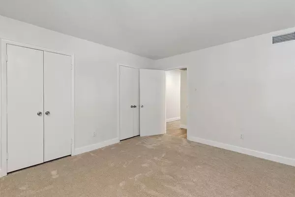 2 bedrooms apartment for rent in Oak Lawn - Ne Dallas, Dallas