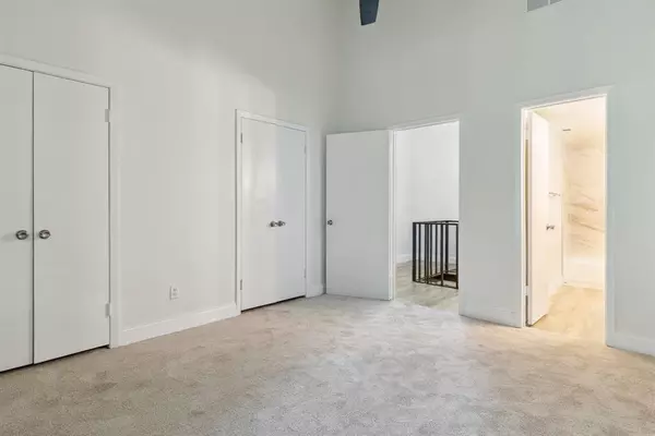 2 bedrooms apartment for rent in Oak Lawn - Ne Dallas, Dallas