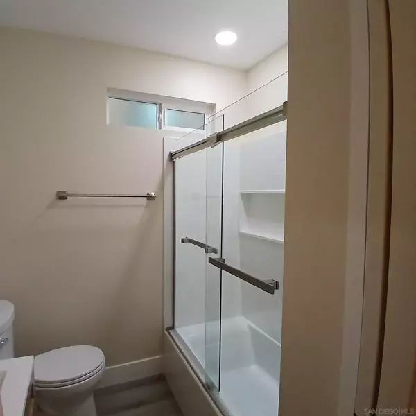 2 bedrooms apartment for rent in North Park - Inland, San Diego
