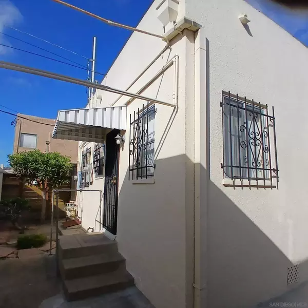 2 bedrooms apartment for rent in North Park - Inland, San Diego