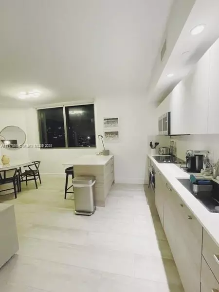 2 bedrooms apartment for rent in Beverly Terrace - Miami, Miami