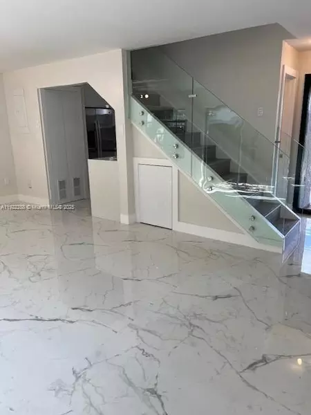 2 bedrooms apartment for rent in Tamiami - Miami Dade, Miami