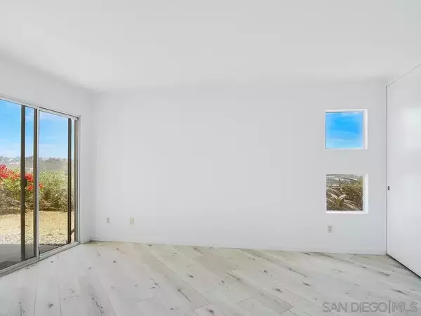 3 bedrooms apartment for rent in Mission Valley - Central SD, San Diego