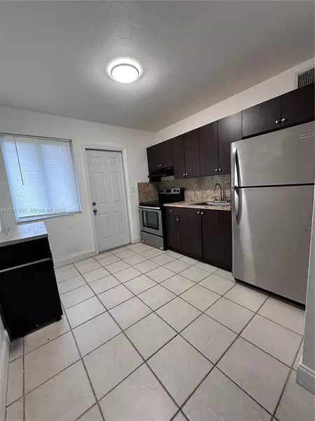 2 bedrooms apartment for rent in Brownsville MIA - Miami Dade, Miami