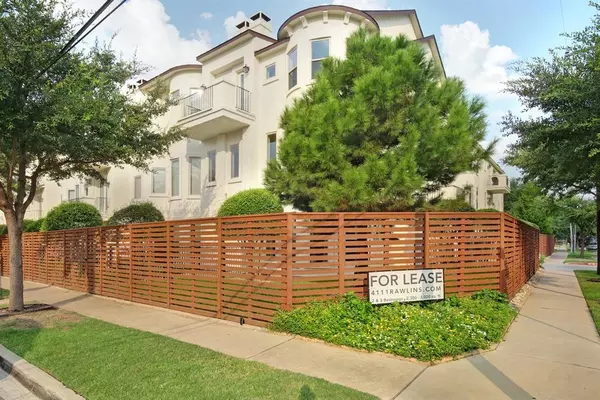 3 bedrooms apartment for rent in Oak Lawn - Ne Dallas, Dallas