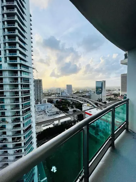 2 bedrooms apartment for rent in Downtown Miami - Miami, Miami