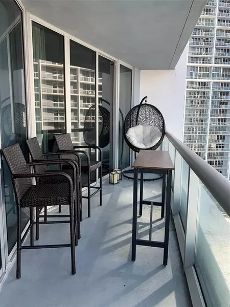 1 bedroom apartment for rent in Downtown Miami - Miami, Miami