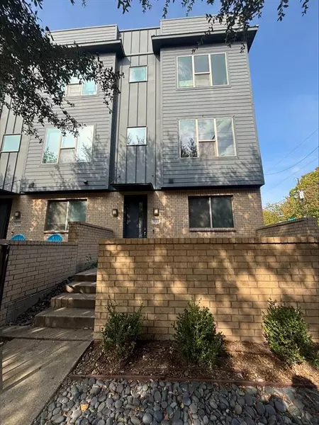 2 bedrooms apartment for rent in Uptown - Ne Dallas, Dallas