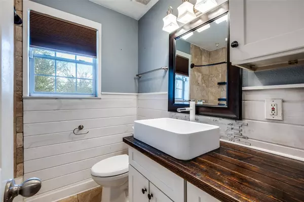 2 bedrooms apartment for rent in Oak Lawn - Ne Dallas, Dallas